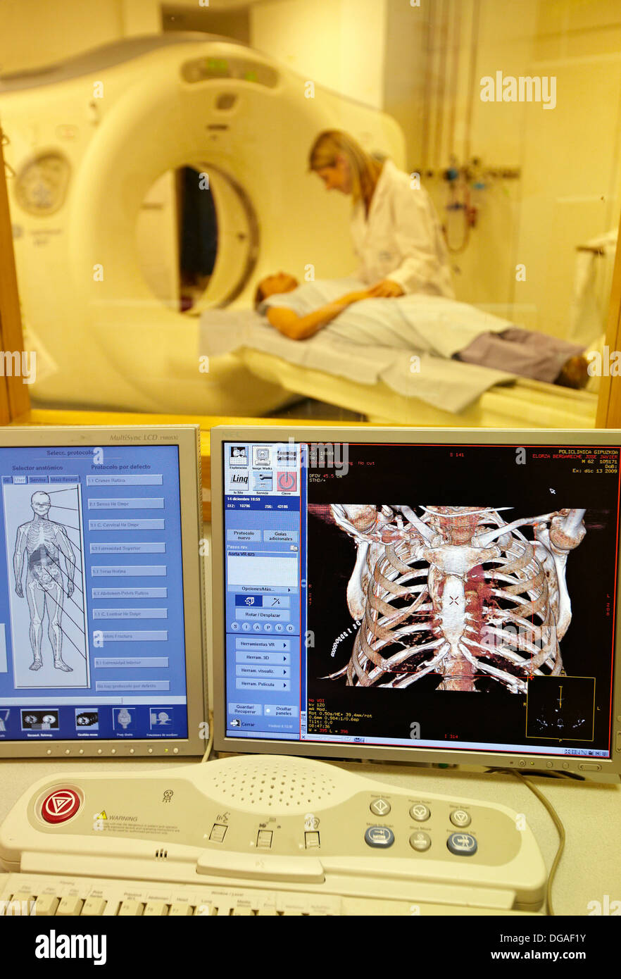 Aorta Arterie Brustkorb Axial Computertomographie Ct Radiologie